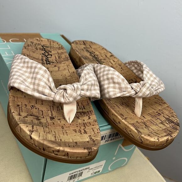 Lifestride Happy flip flop sandal new in box size 10 WIDE - Picture 3 of 6